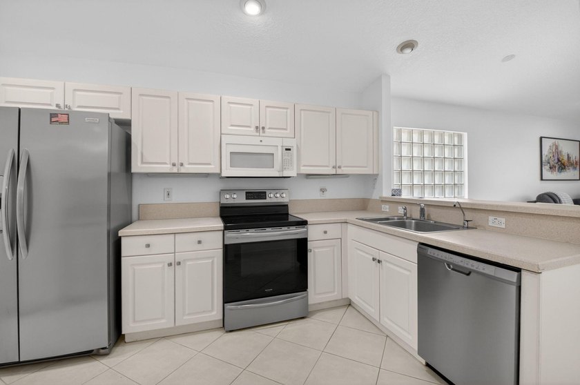 CASCADE LAKES is established 55+gated community with about 600 - photo 13
