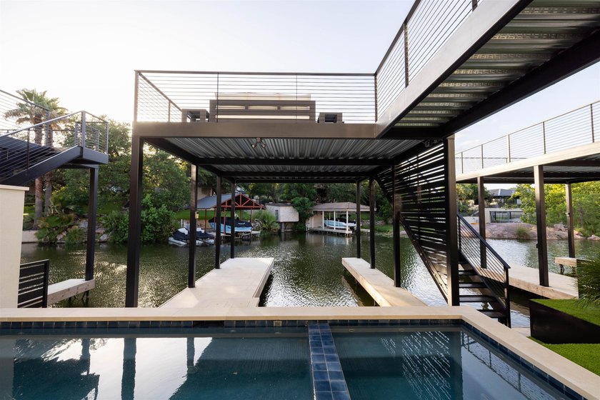 Experience unparalleled luxury living in this stunning - photo 29
