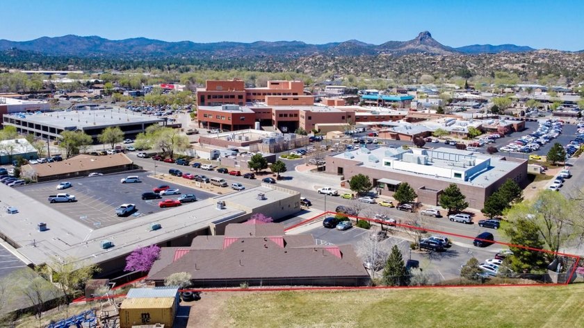 Single-Tenant NNN Investment Opportunity offered at $1,600,000 - photo 3