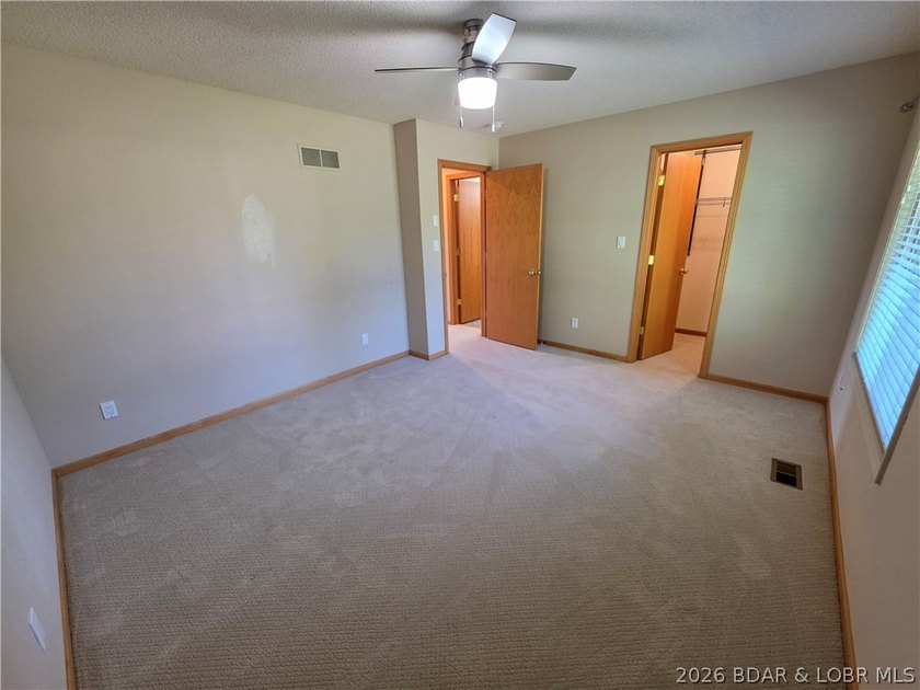 Pride of ownership is evident throughout this updated, 3-bed - photo 29