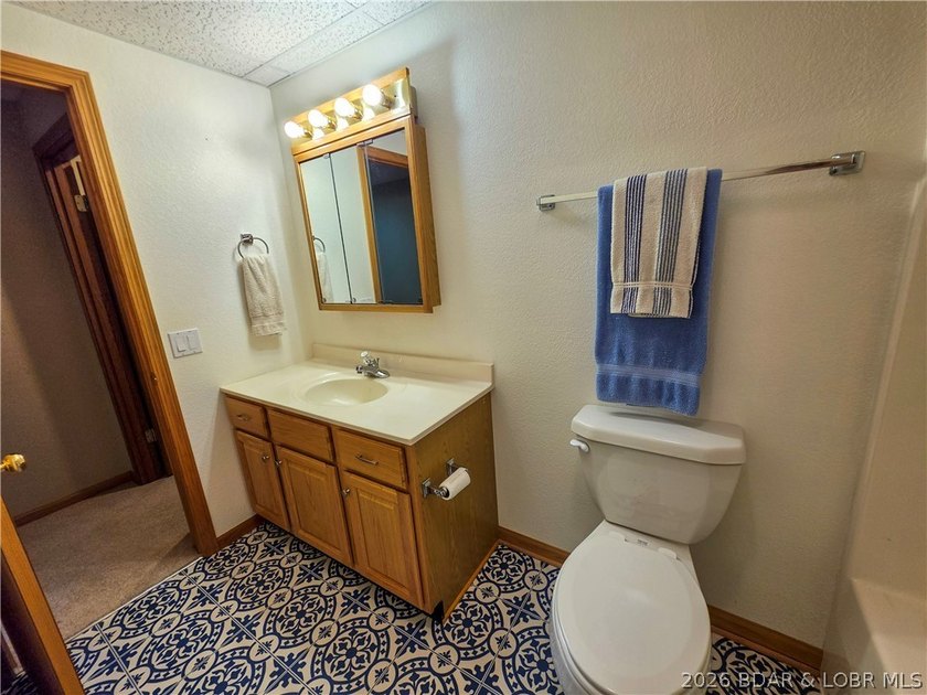 Pride of ownership is evident throughout this updated, 3-bed - photo 36