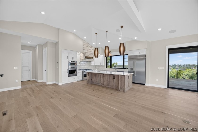 Welcome to the brand new, extraordinary, private gated community - photo 14