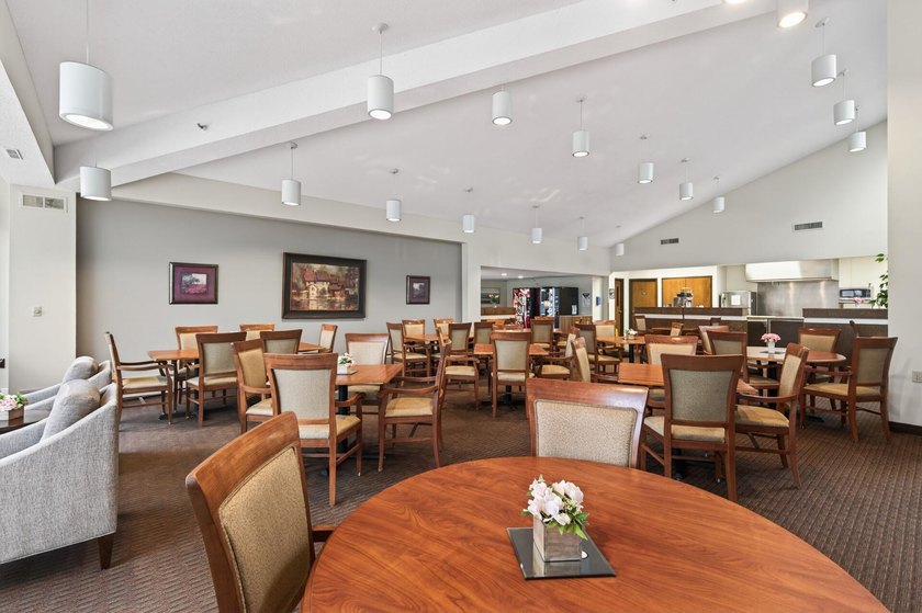 Amazing second floor unit with a private balcony overlooking a - photo 17