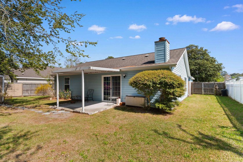 Rare opportunity in Azalea Place-homes here hardly ever hit the - photo 37