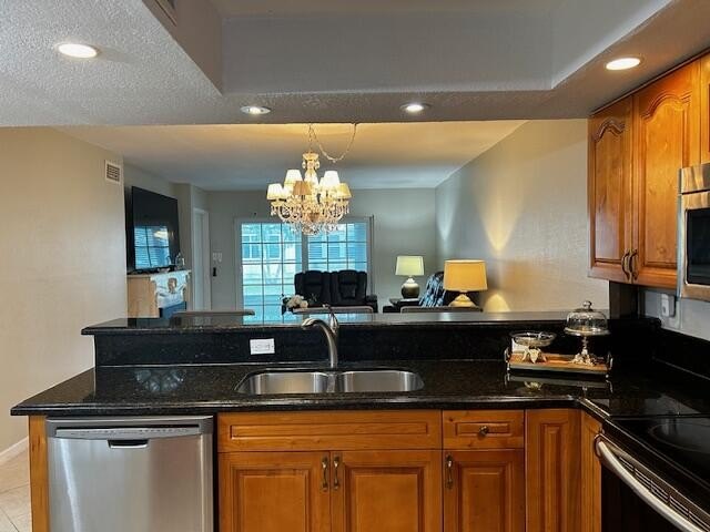 Beautifully updated 2-bedroom, 2-bath residence located in the - photo 21