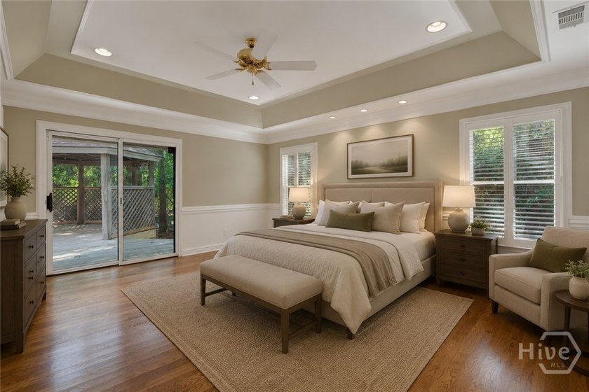 Welcome to an exceptional home in the highly sought-after - photo 19