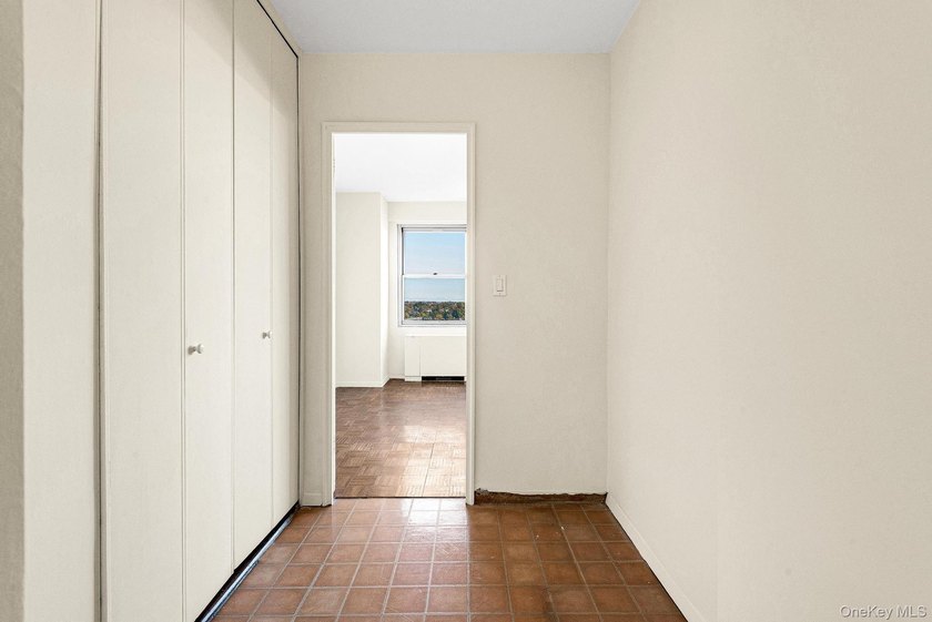 Welcome to this Rare to come by L shaped Studio, in The - photo 22