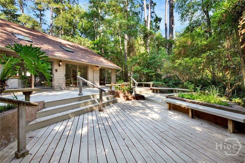Welcome to an exceptional home in the highly sought-after - photo 37