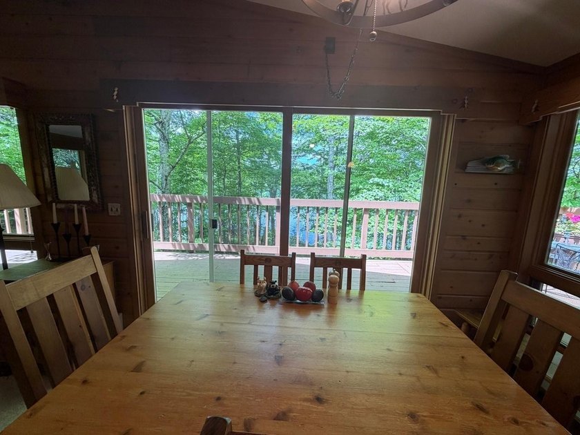 PAPOOSE LAKE GEM. This Turn-Key, fully furnished 3-bedroom, 2 - photo 13