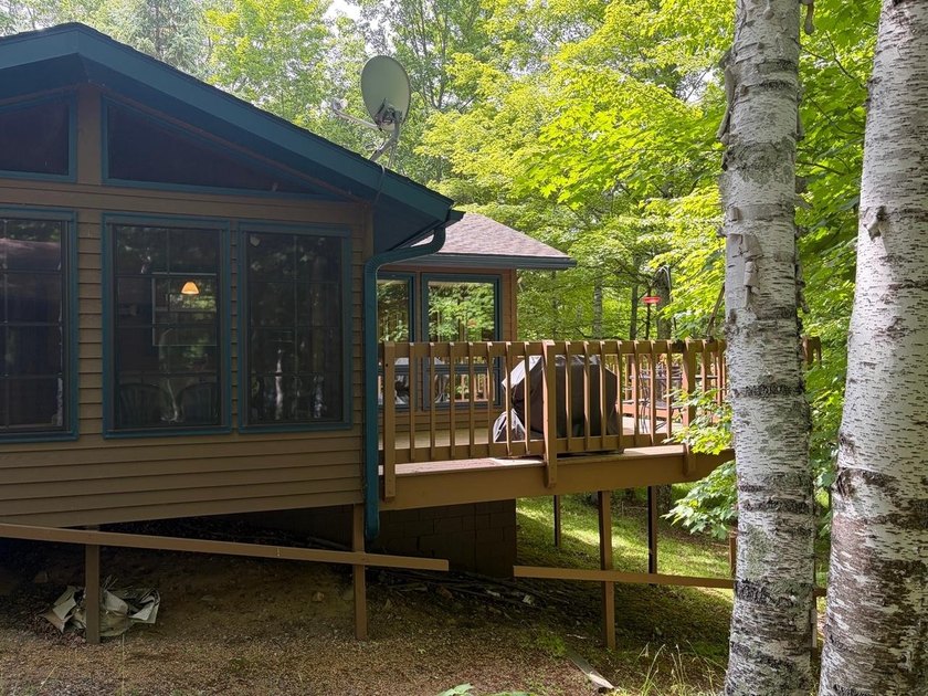 PAPOOSE LAKE GEM. This Turn-Key, fully furnished 3-bedroom, 2 - photo 28