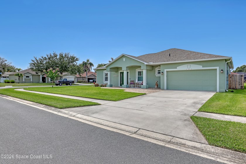 Quite possible the nicest home in Saddlebrook! Perfectly - photo 3