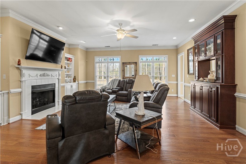 Absolutely stunning property, located just on the outskirts of - photo 15