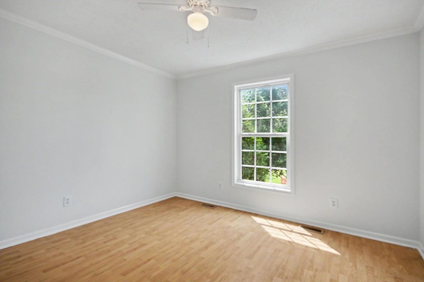 Discover the charm of this extensively renovated, single-level - photo 22