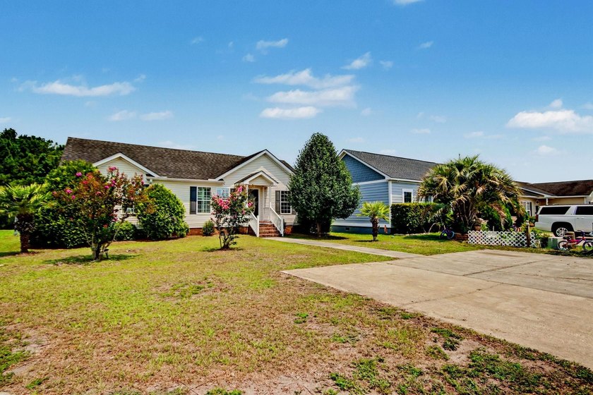 Discover the charm of this extensively renovated, single-level - photo 34
