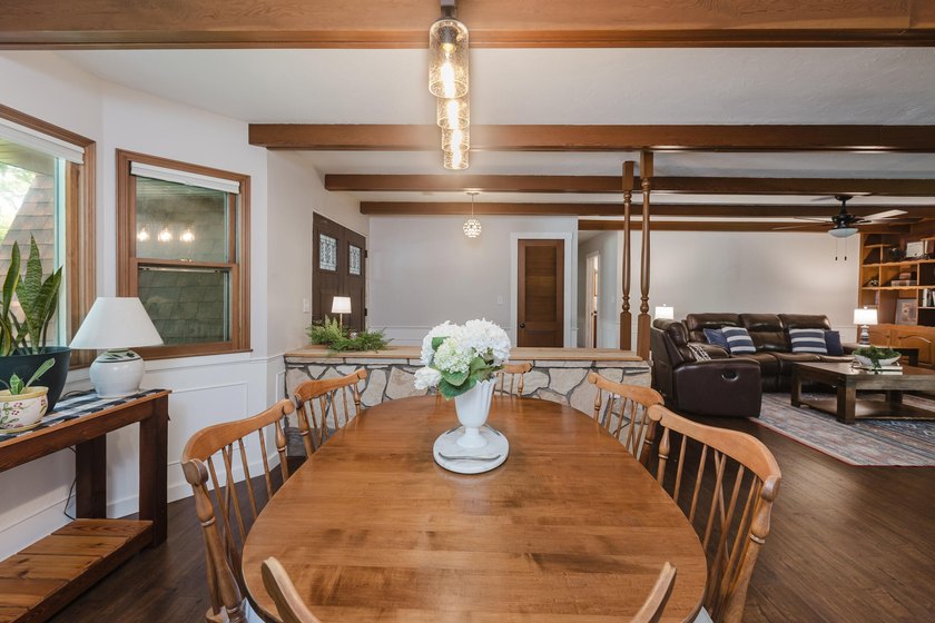 Charming &amp; Recently refreshed, this Ranch Style Home blends - photo 12