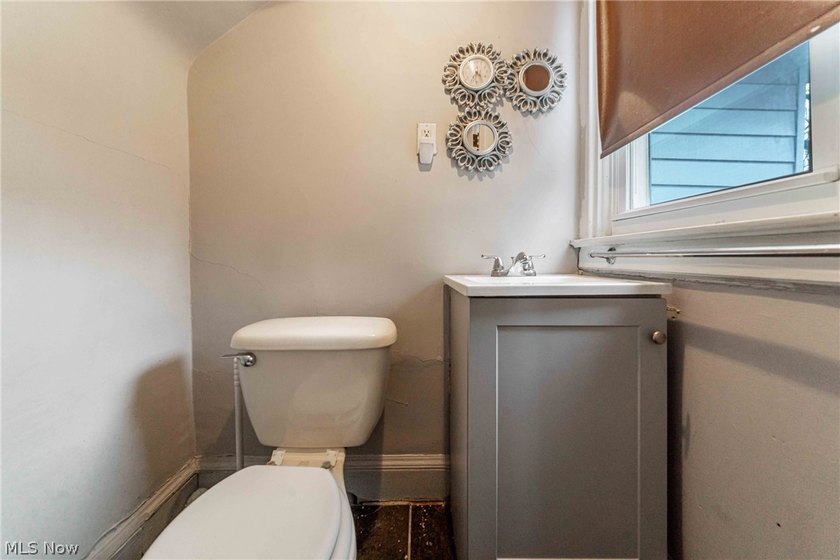 Welcome to 20303 Lake Shore Blvd, a spacious 5-bedroom Colonial - photo 13