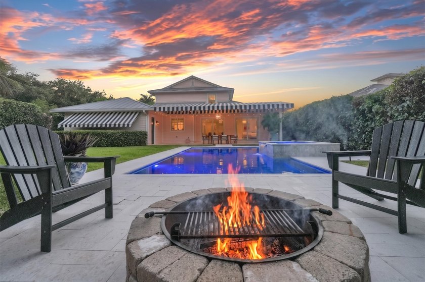 4 BR, 3.5BA expertly renovated masterpiece w/ heat/chilled pool - photo 43