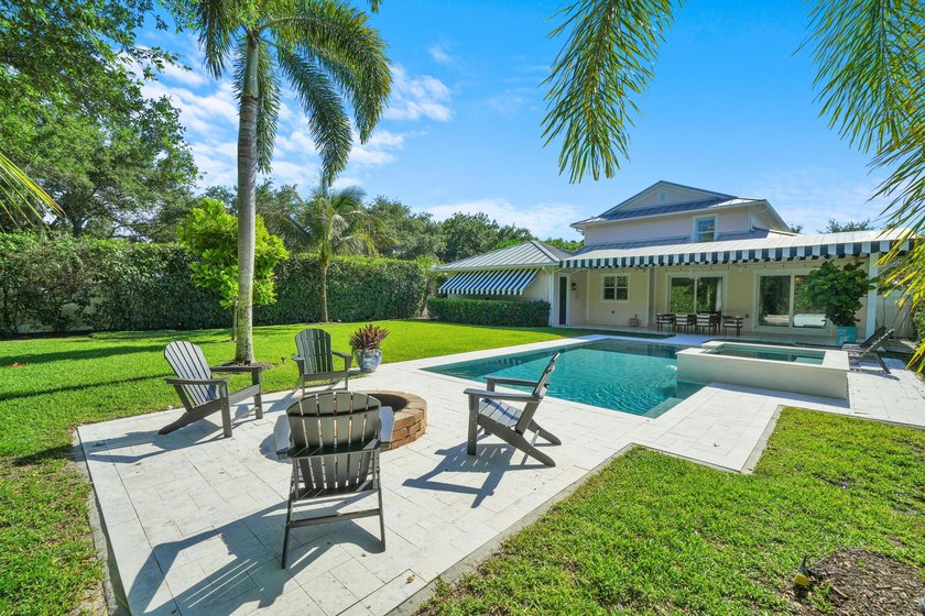 4 BR, 3.5BA expertly renovated masterpiece w/ heat/chilled pool - photo 55