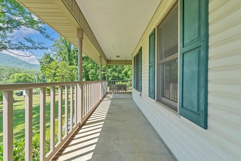 Enjoy breathtaking, majestic views of Fort Lewis Mountain from - photo 22