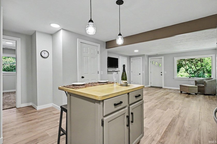Welcome Home to 403 Mineral Springs Blvd! Imagine waking up in a - photo 15