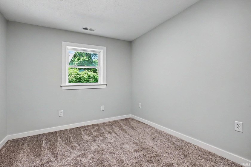 Welcome Home to 403 Mineral Springs Blvd! Imagine waking up in a - photo 20