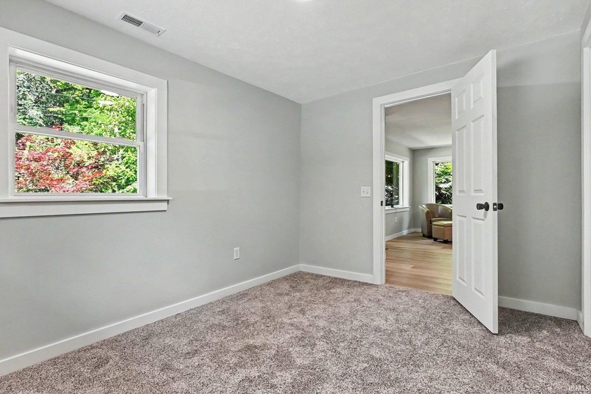 Welcome Home to 403 Mineral Springs Blvd! Imagine waking up in a - photo 23