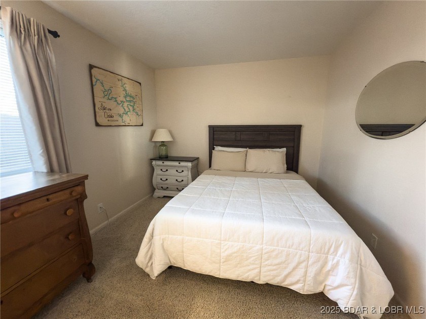 Welcome to Robinwood Condos-your gateway to lake living at its - photo 7