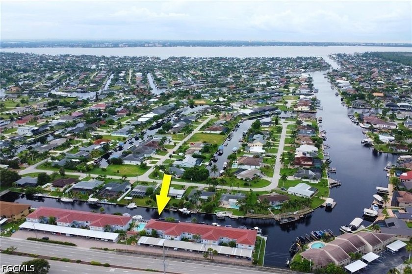 Direct Gulf access 2 bed 2 bath waterfront condo in a quiet and - photo 22