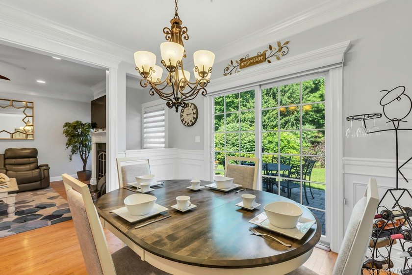 Welcome to effortless living in this beautifully maintained - photo 17