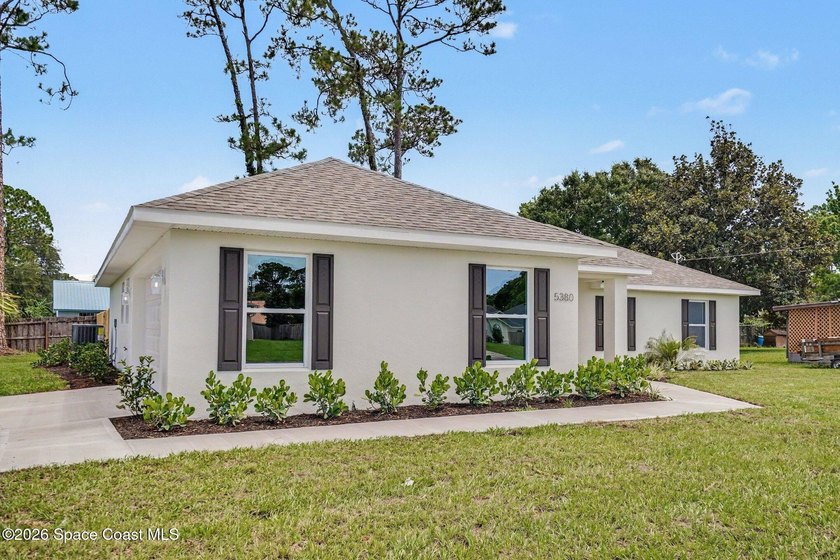 Brand new and ready for you! Move-in-ready home, designed with - photo 3