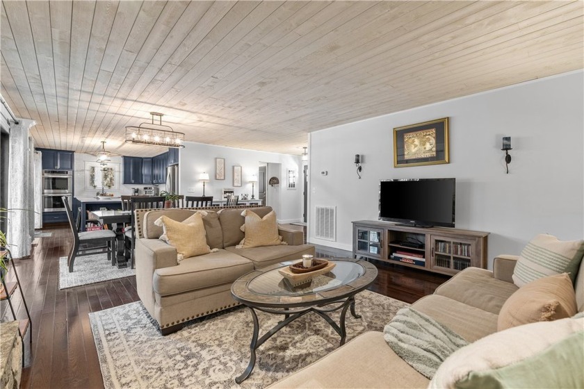 Nestled in the desirable full amenity community of Keowee Key SOL - photo 8