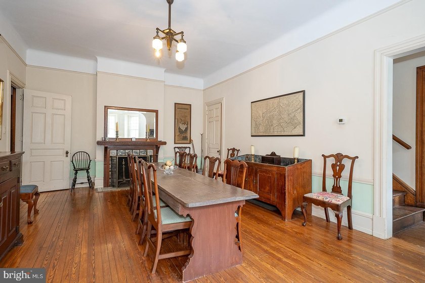 Approximately 4,630 square feet, five bedrooms, three and a half - photo 17