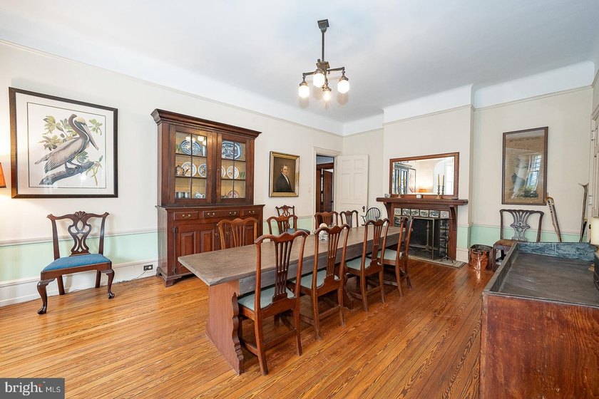 Approximately 4,630 square feet, five bedrooms, three and a half - photo 19