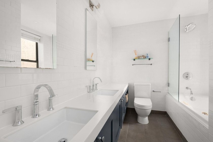 Welcome home to the Penthouse at 284 Warren, a beautifully - photo 5