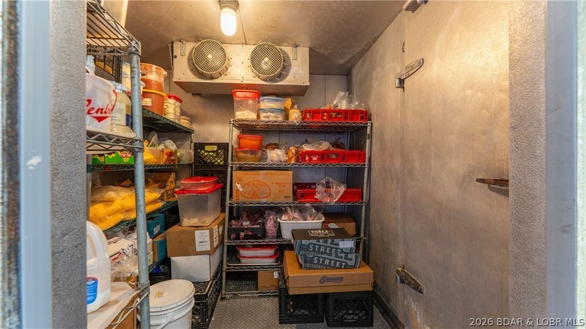 Outstanding commercial opportunity or the ultimate man cave! - photo 36