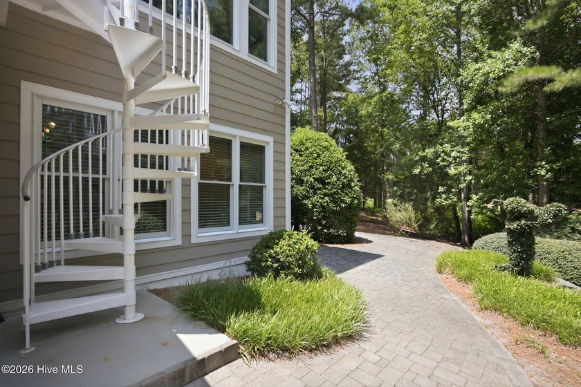 Perfectly positioned within the prestigious Pinewild Country - photo 40