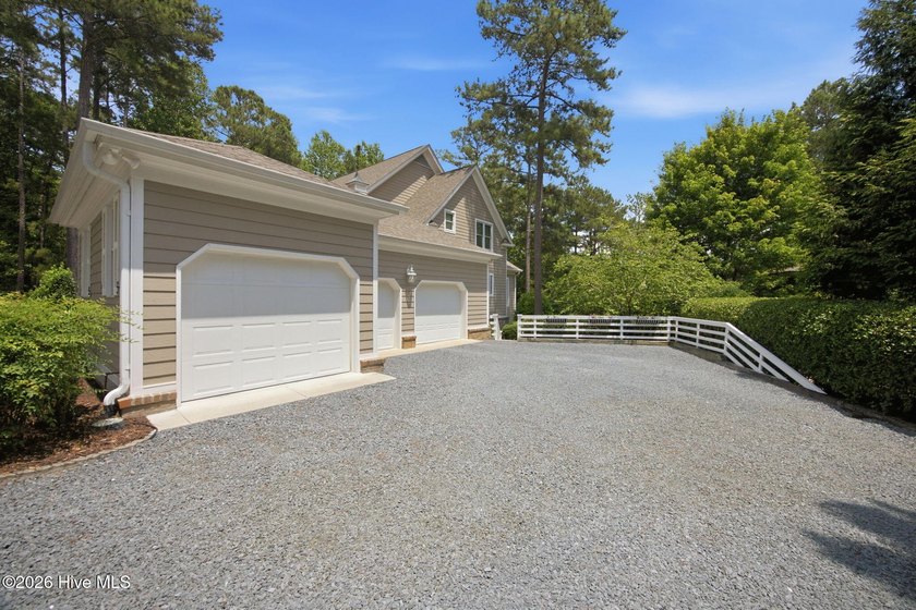 Perfectly positioned within the prestigious Pinewild Country - photo 43