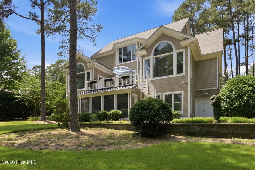 Perfectly positioned within the prestigious Pinewild Country - photo 46