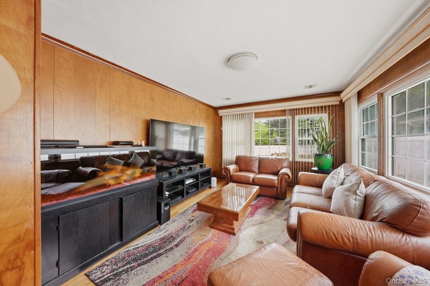 Welcome to this rare ranch-style retreat in the desirable - photo 13