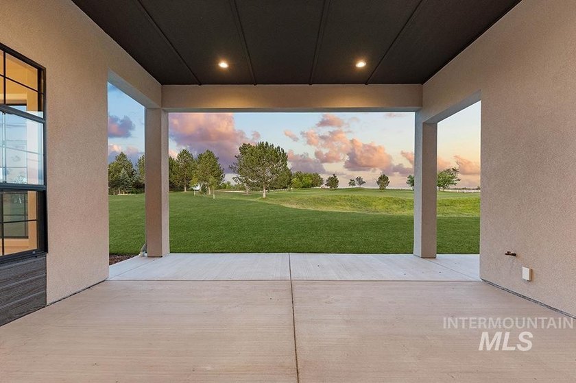Brand-new luxury single-level home on nearly one acre, backing - photo 26