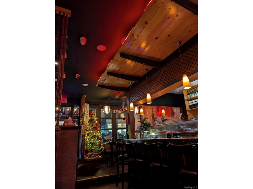 Prime restaurant opportunity located in the heart of Greenwich - photo 4