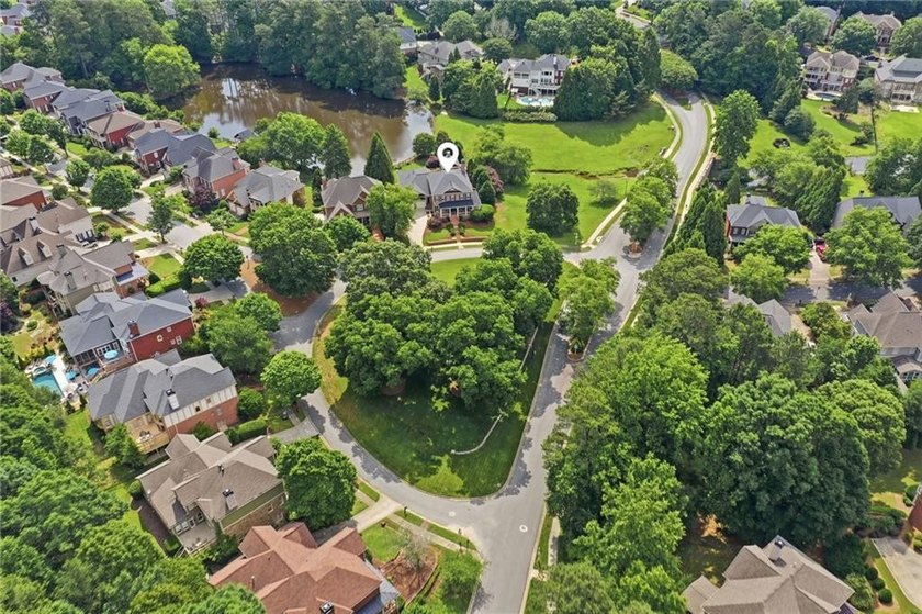 Don't miss the crown jewel of Rivermoore Park! This exceptional - photo 3