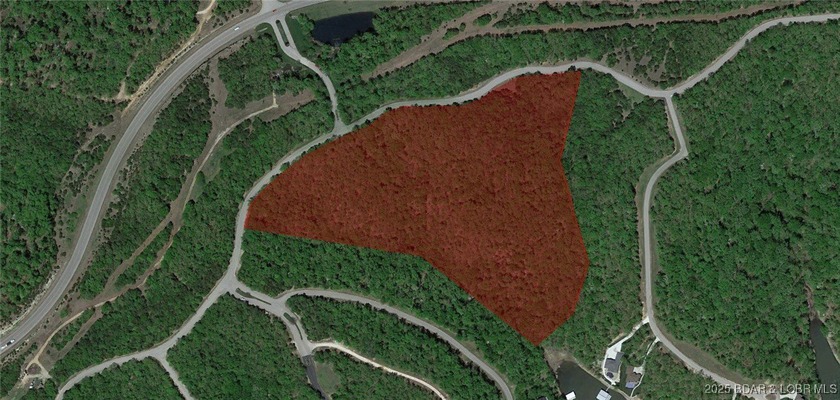Close your eyes. Picture yourself owning a private, wooded - photo 5