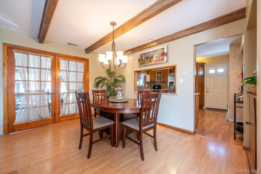 Expanded wide- line ranch set on a generous 75/150 property in - photo 6