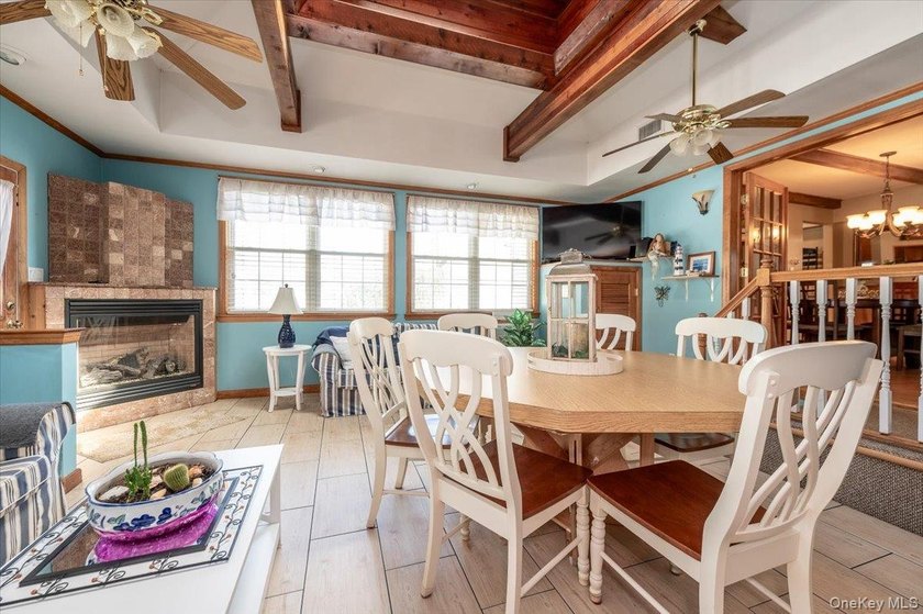 Expanded wide- line ranch set on a generous 75/150 property in - photo 9