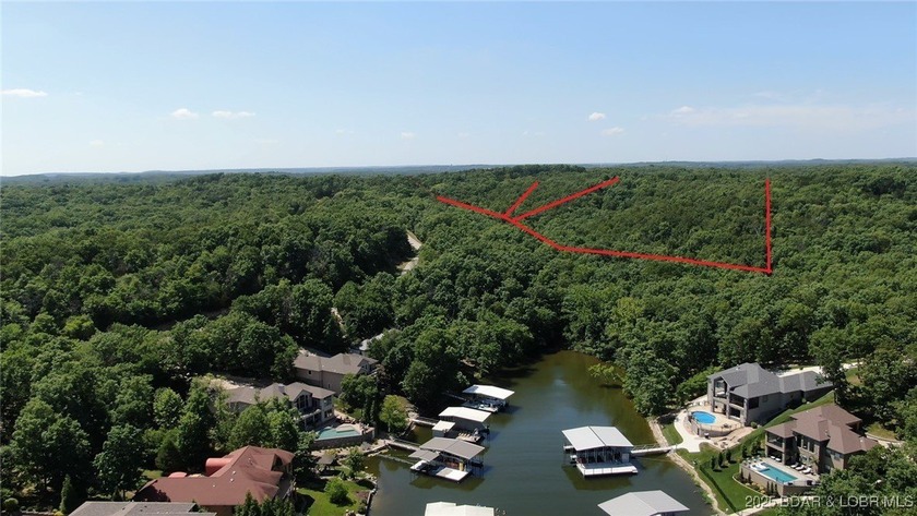 Close your eyes. Picture yourself owning a private, wooded - photo 5