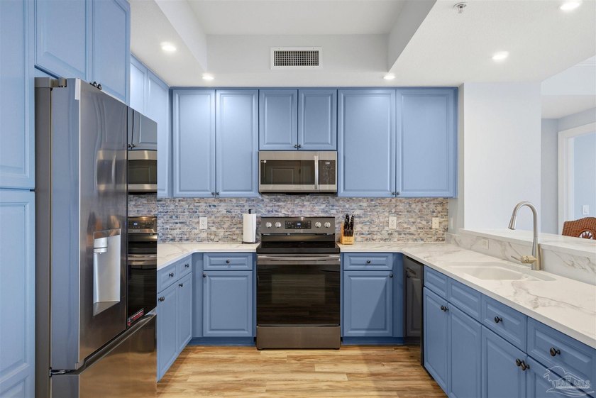 Welcome to unit 303 at San Anton! This newly remodeled condo - photo 5