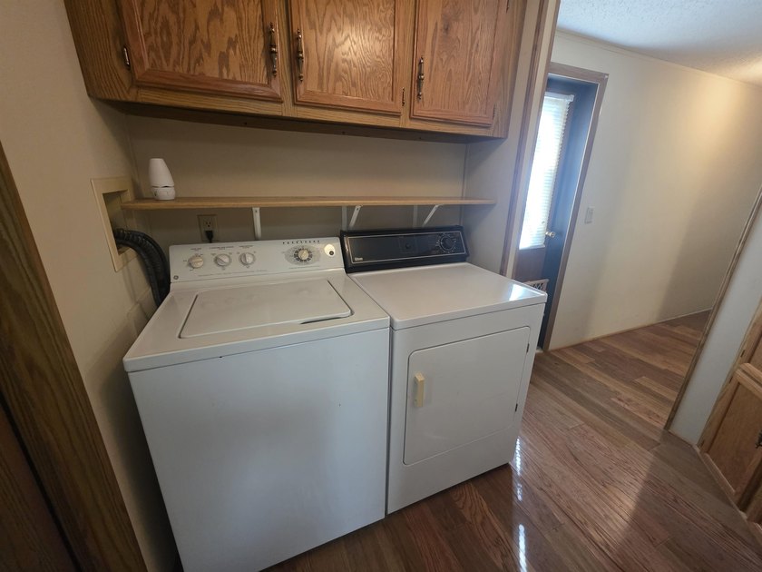 Easy to maintain and in a park RIGHT ON Castle Rock Lake! This - photo 13