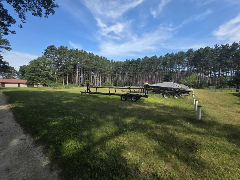 Easy to maintain and in a park RIGHT ON Castle Rock Lake! This - photo 26