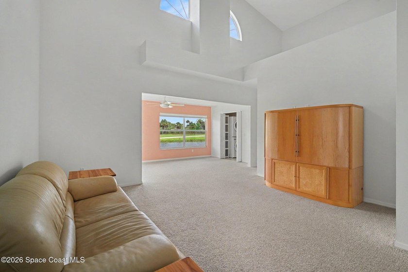 Enjoy relaxed Florida living in this charming 2-bedroom, 2-bath - photo 8